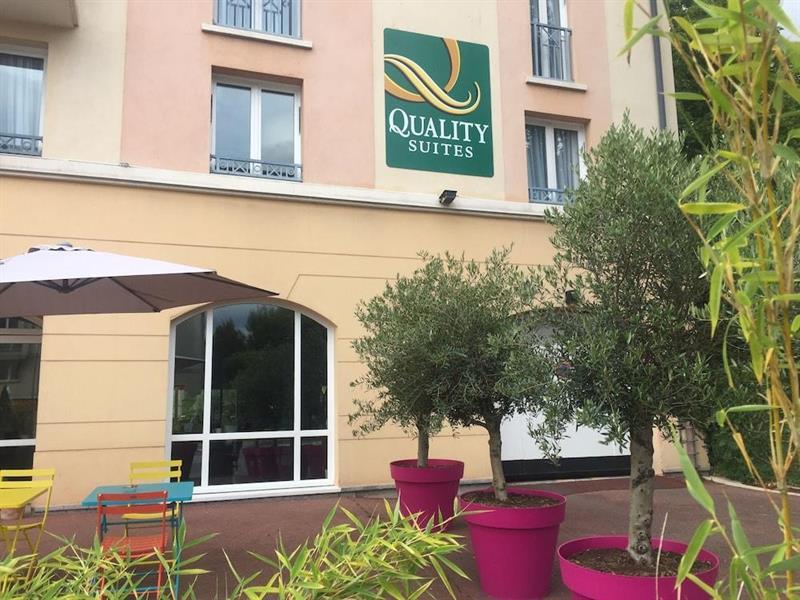 Hotel Quality Suites Maisons-Laffitte Paris Ouest Dış mekan fotoğraf